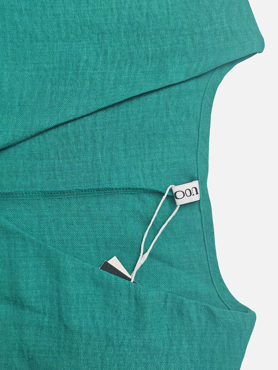 Batwing Sleeves Loose Pockets Solid Color Deep V-Neck Mini Dresses