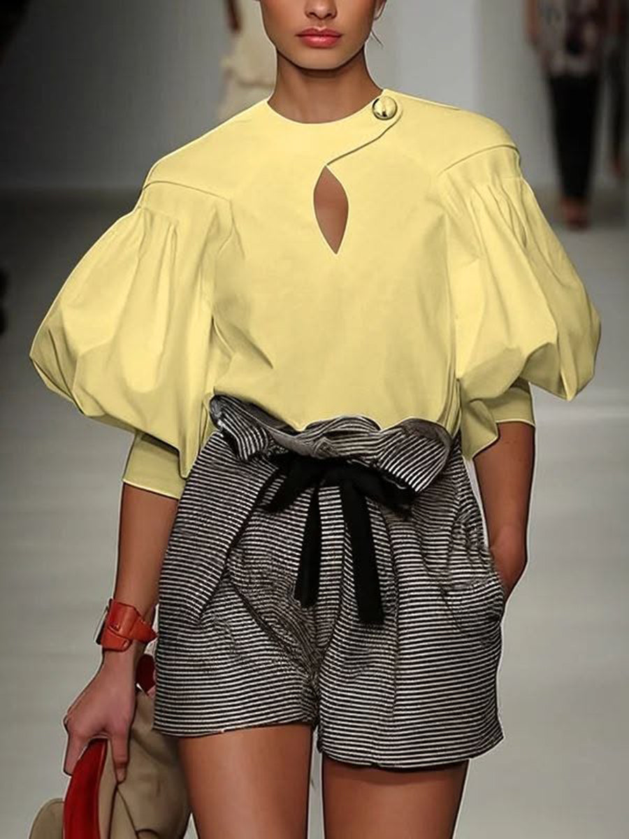 Split-Joint Solid Color Hollow Buttoned Puff Sleeves Half Sleeves Round-neck Blouses&shirts Tops